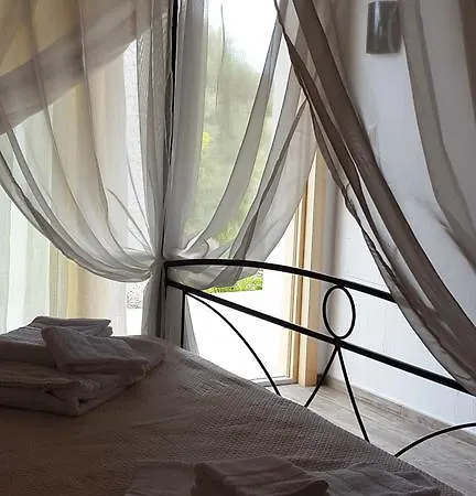 Nacchinono Όλμπια